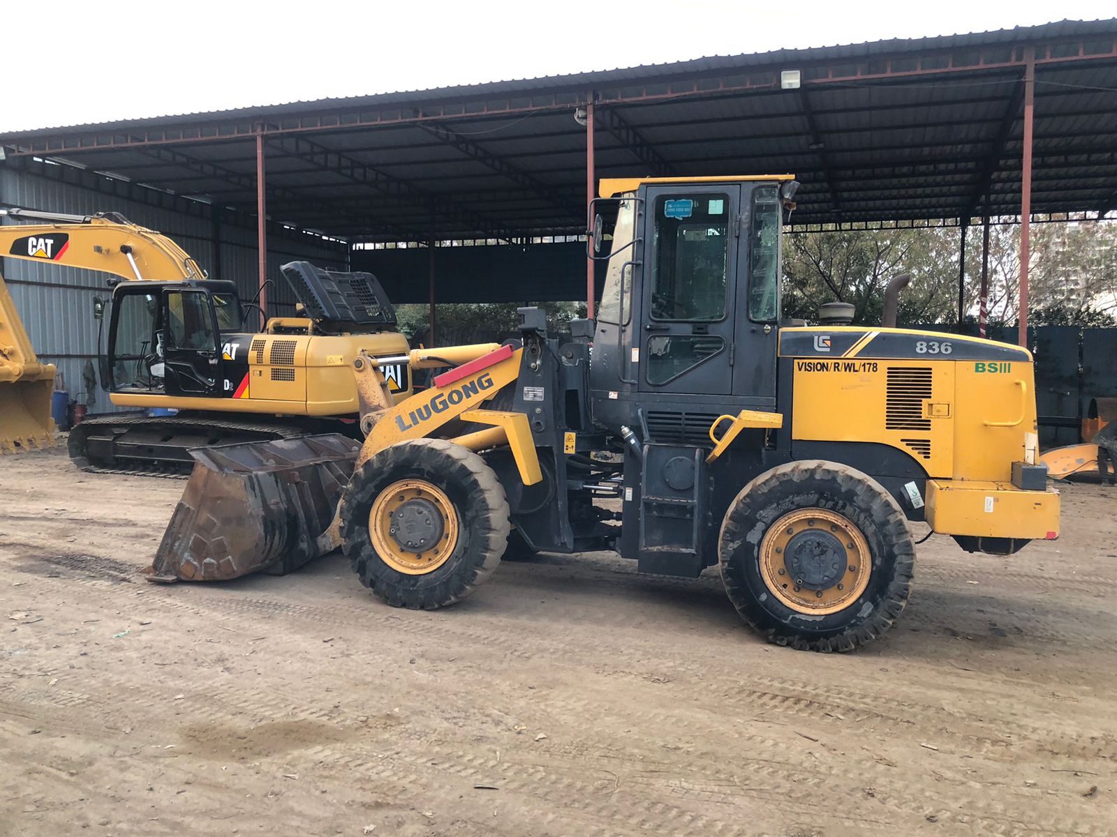 Your Trusted Marketplace For Heavy Equipments