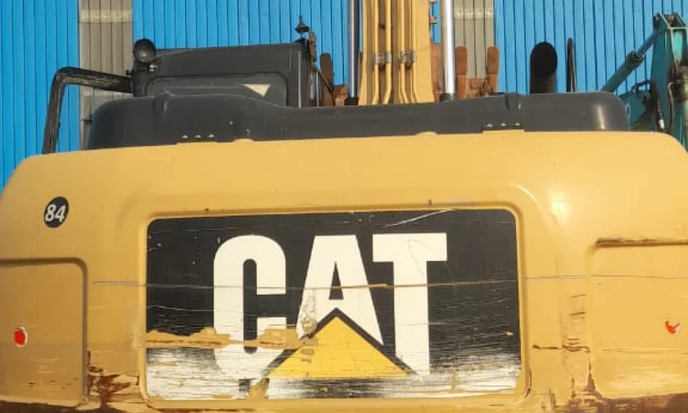 Caterpillar 320D2 Excavator