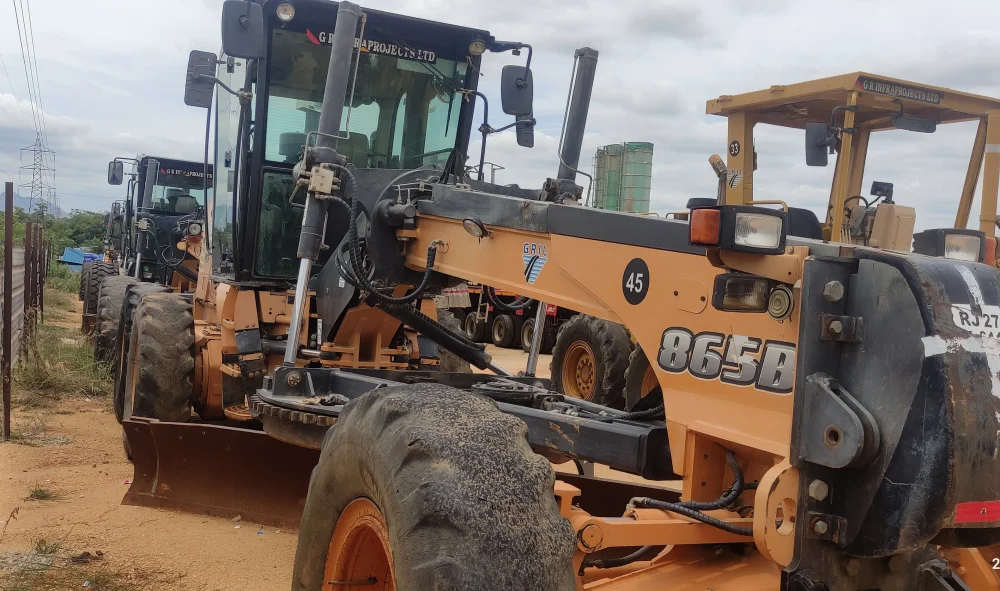 CASE Constructions 865B Motor Grader