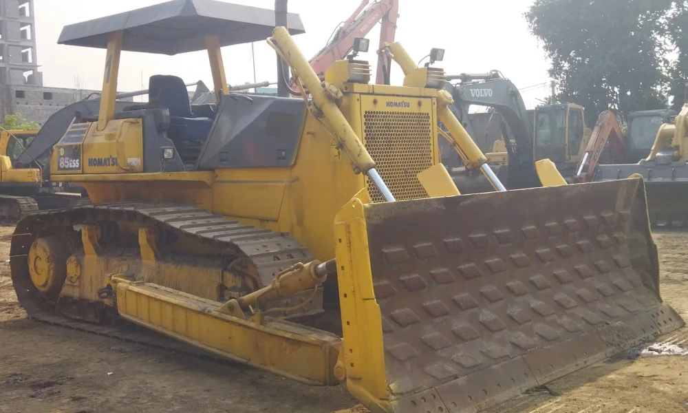 Komatsu D85 Dozer