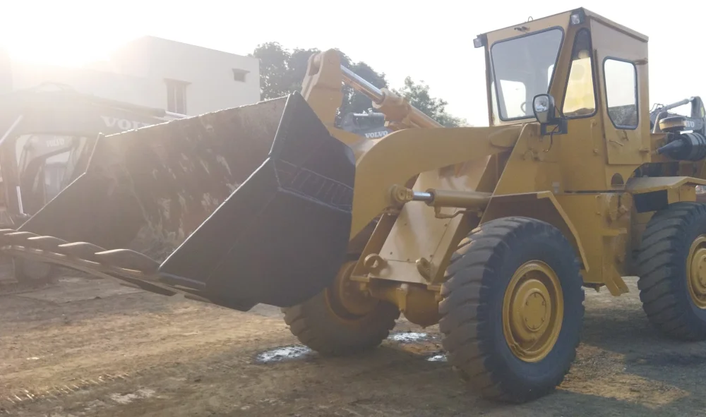 Caterpillar HM2021 Wheel Loader