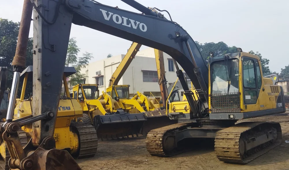 Volvo EC210B Excavator
