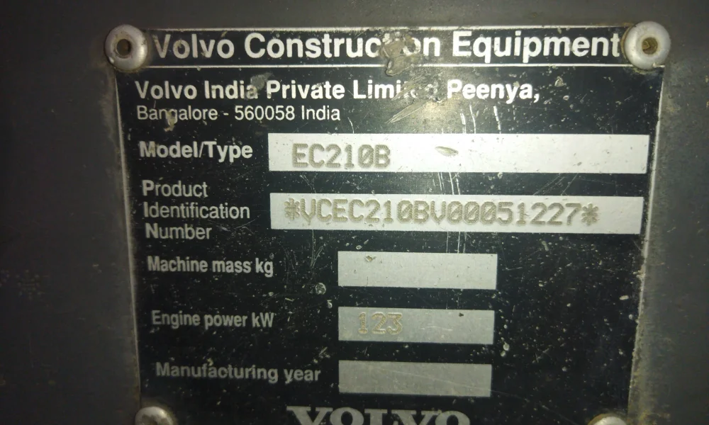 Volvo EC210B Excavator