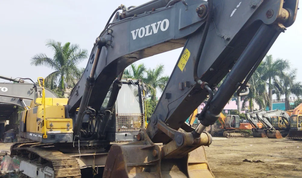 Volvo EC480DL Excavator
