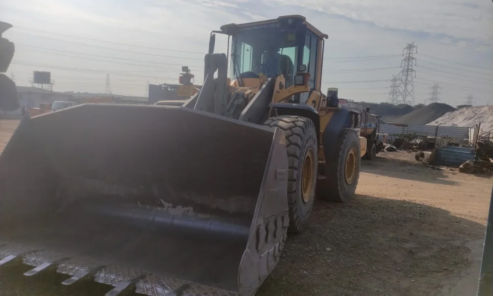 Volvo L120F Wheel Loader