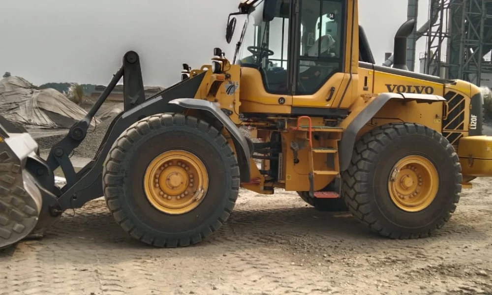 Volvo L120F Wheel Loader