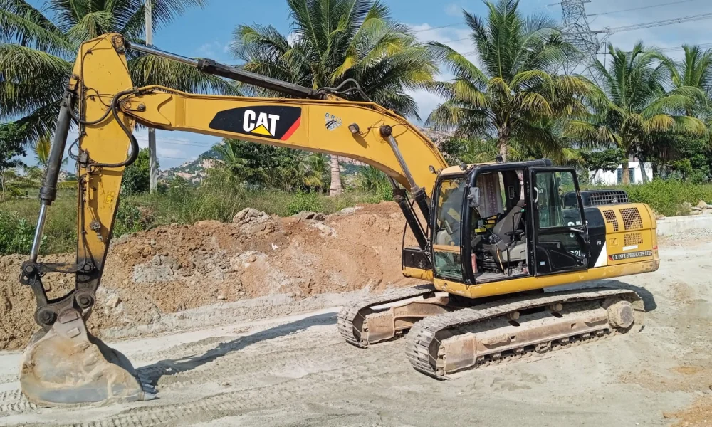 Caterpillar 320D2 Excavator