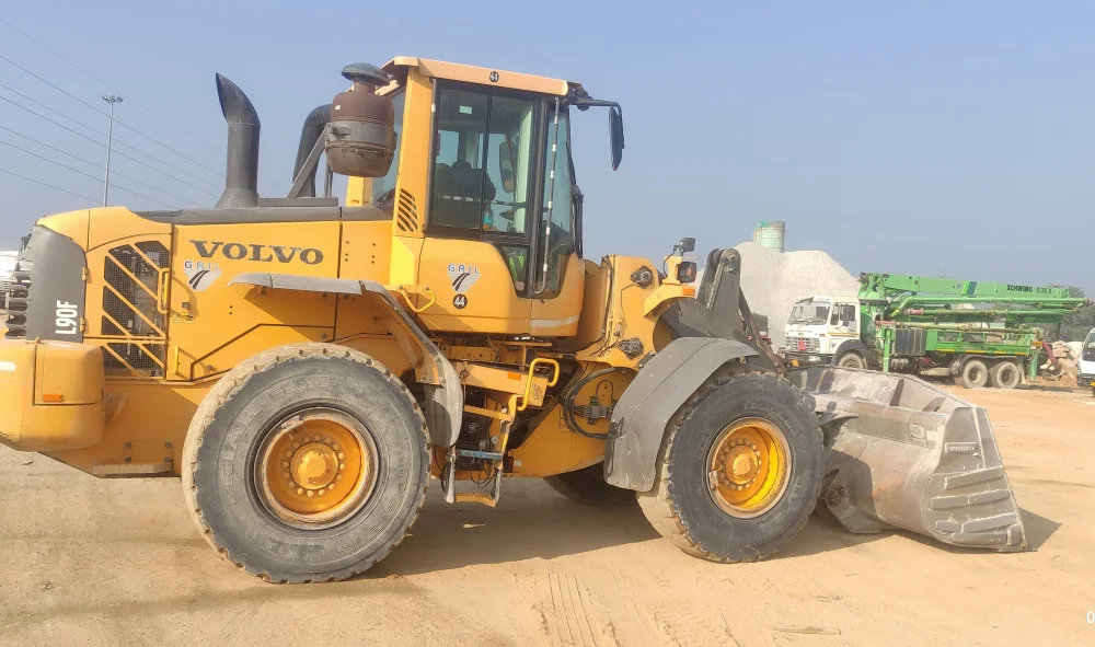 Volvo L90F Wheel Loader