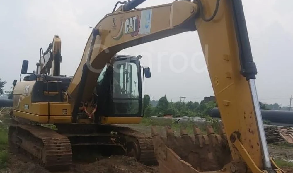 Caterpillar 323D3 Excavator