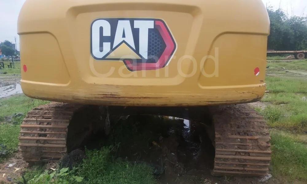 Caterpillar 323D3 Excavator
