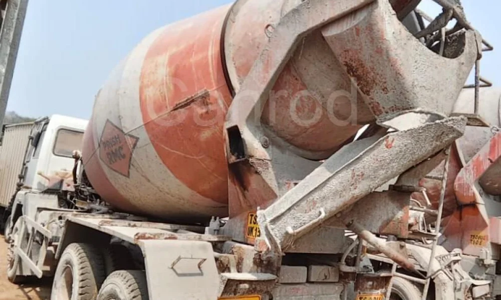Ashok Leyland 2820 RMC Transit Mixer