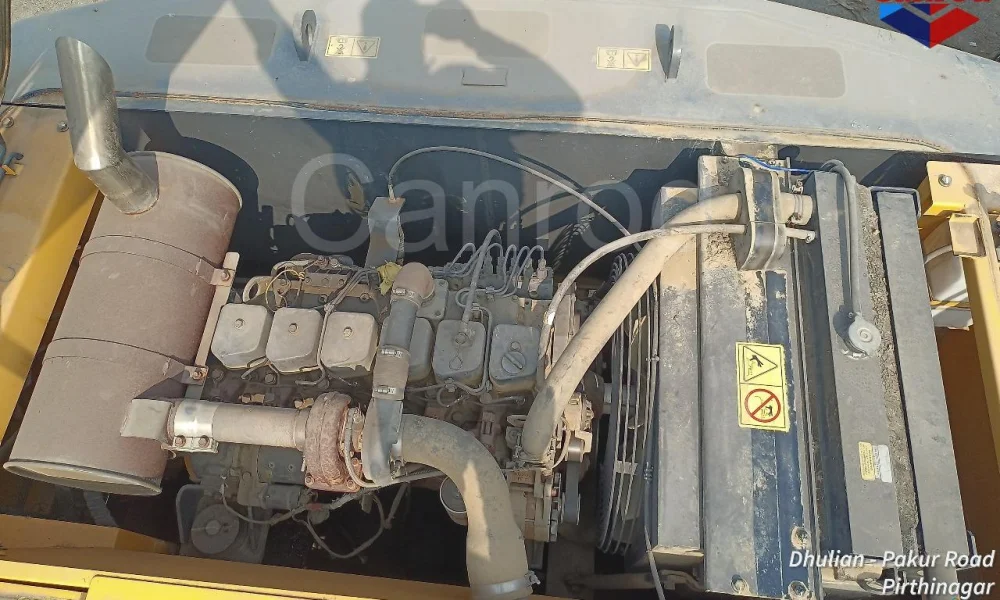 Hyundai R210 Excavator