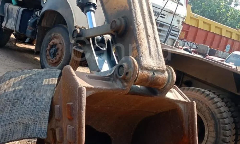 XCMG XE210i Excavator