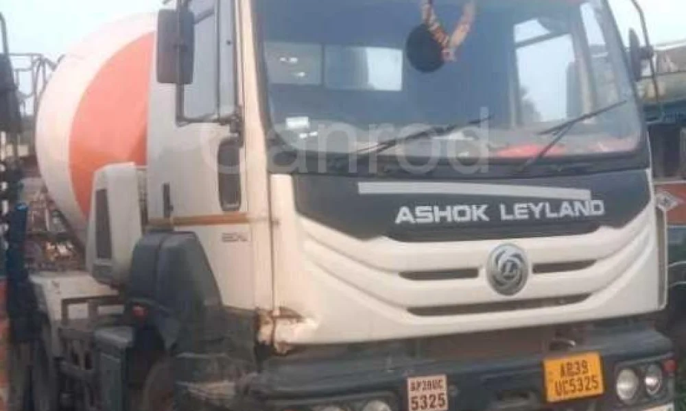 Ashok Leyland 2820 RMC Transit Mixer