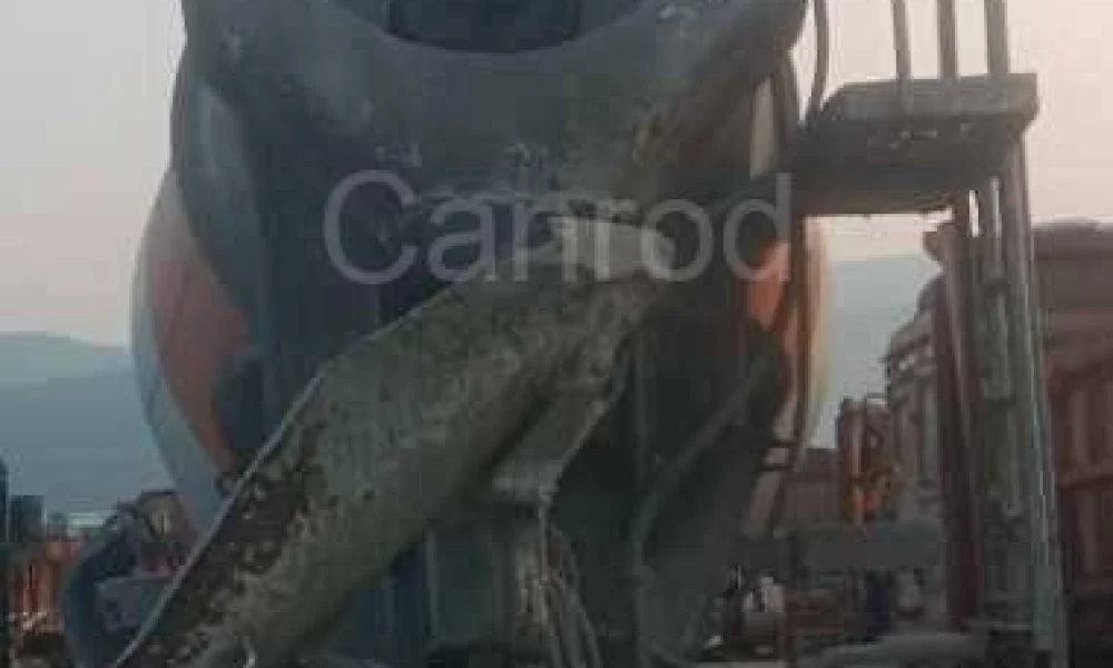 Ashok Leyland 2820 RMC Transit Mixer