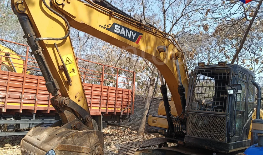 SANY SY140 Excavator