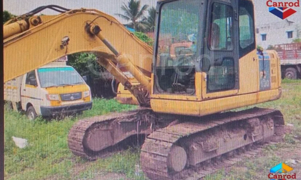 Komatsu PC130 Excavator