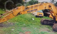Komatsu PC130 Excavator