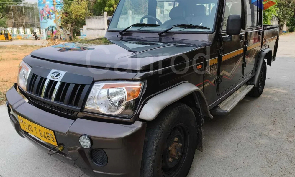 Mahindra Camper Pick Up