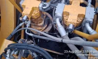 Caterpillar 374 Excavator