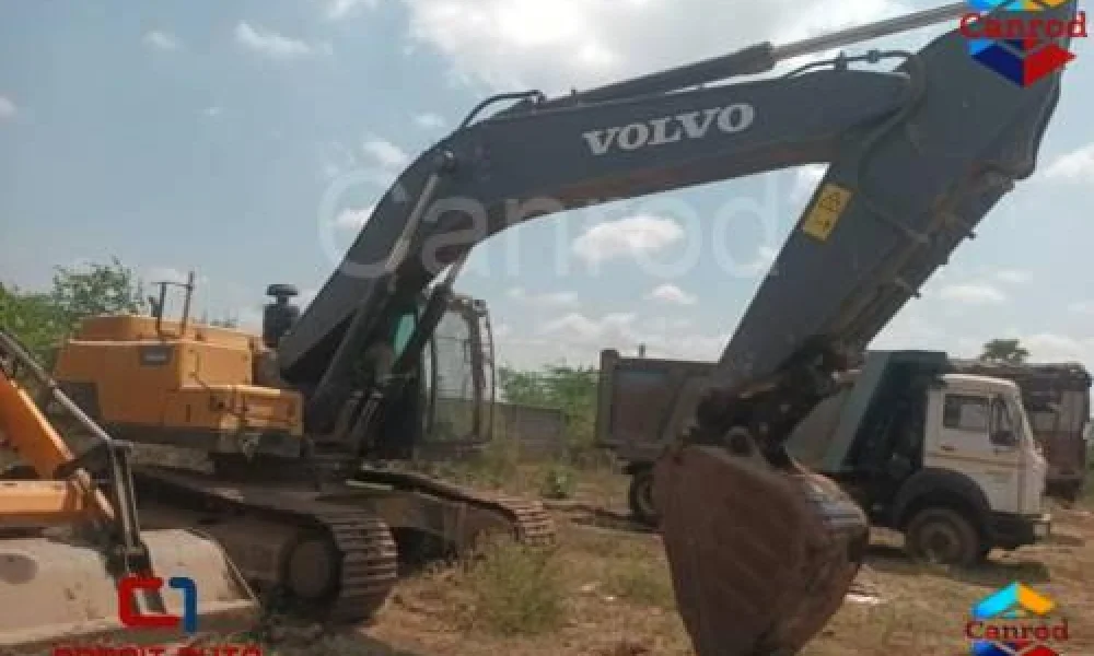 Volvo EC 300DL Excavator