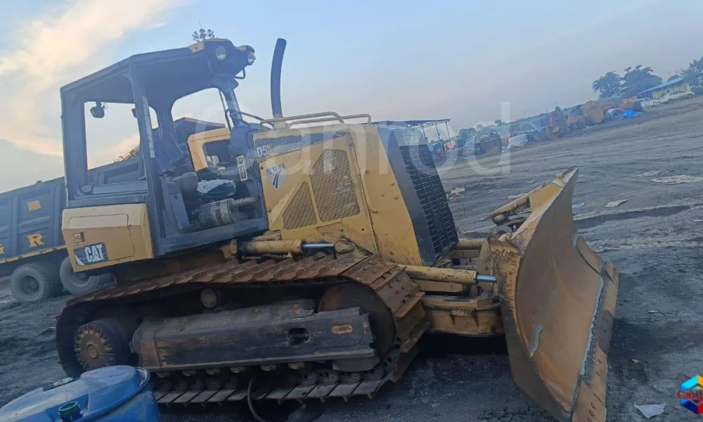 Caterpillar D5K Dozer