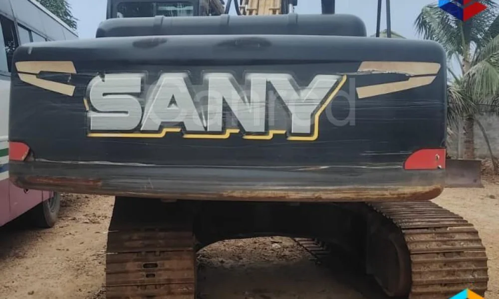 SANY SY210C Excavator with Rock Breaker