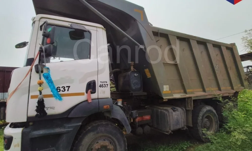 Ashok Leyland 2825 Tipper