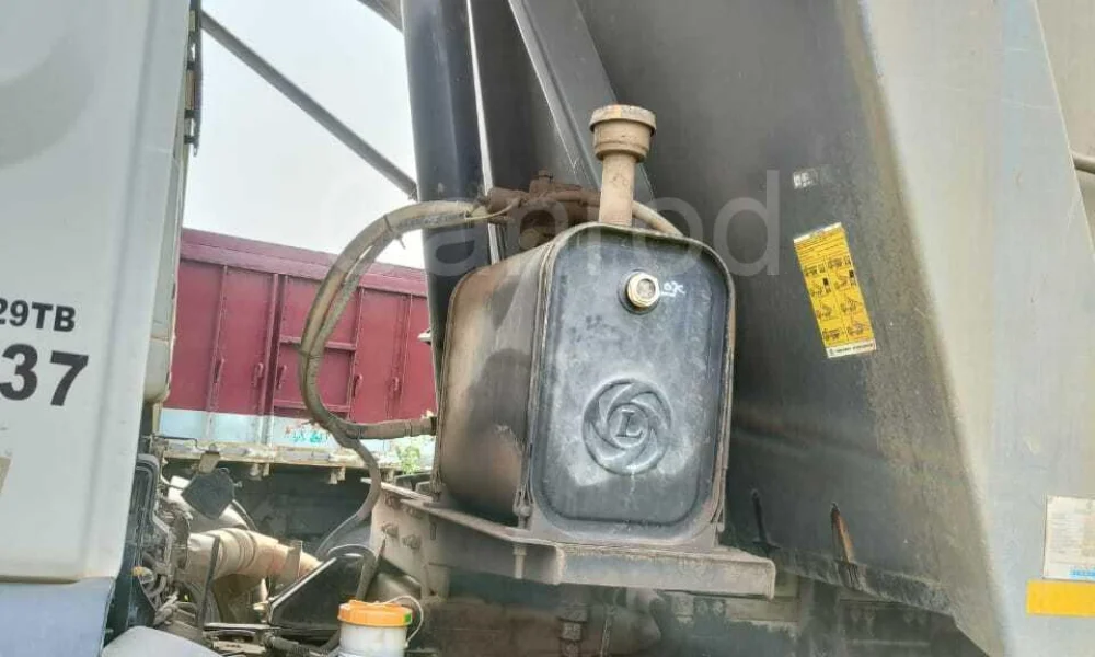 Ashok Leyland 2825 Tipper