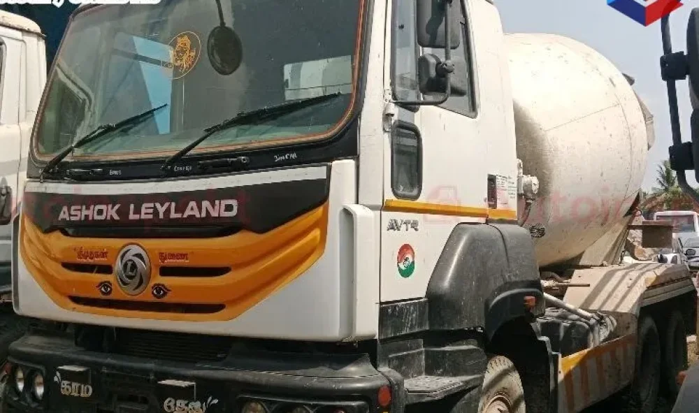 Ashok Leyland UE2820 Transit Mixer