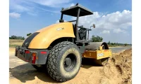 Case Construction 1107FX Soil Compactor