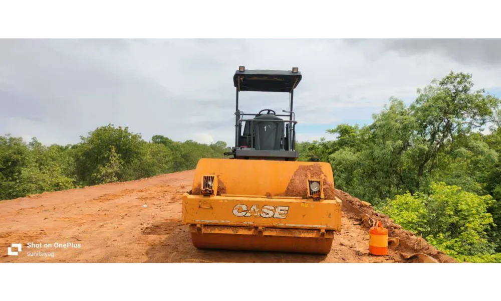 Case Construction 1107FX Soil Compactor