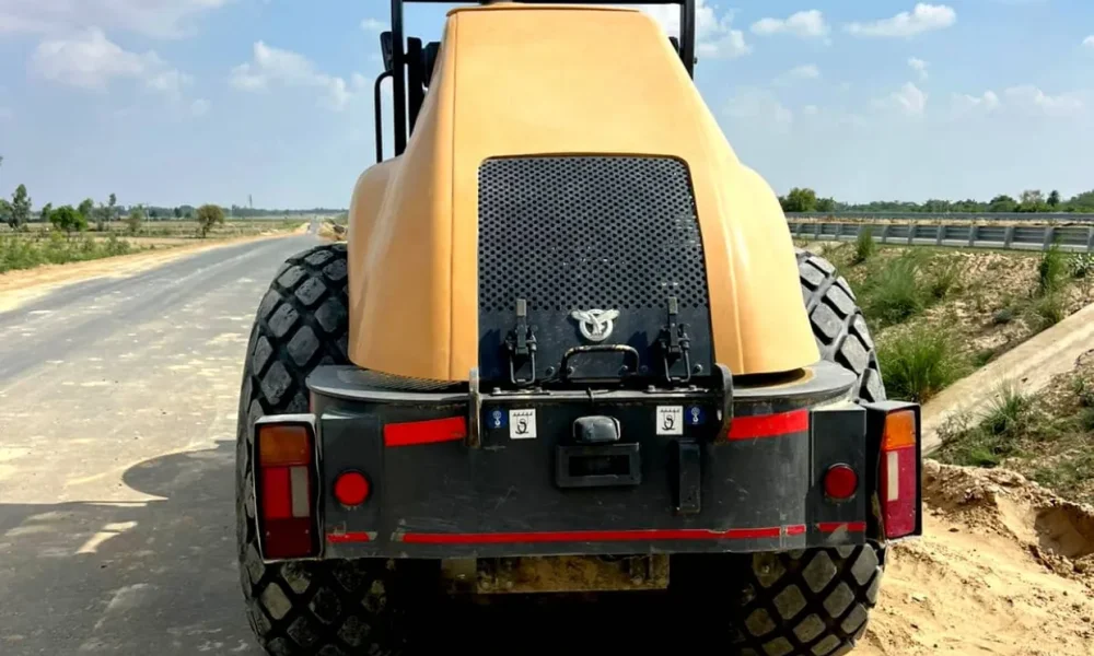 Case Construction 1107FX Soil Compactor