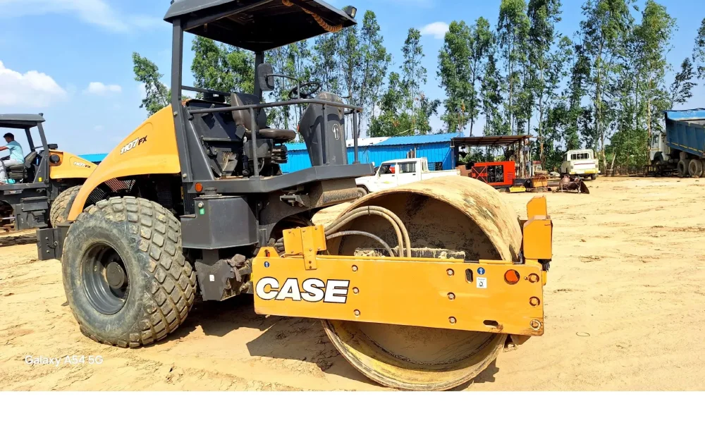 Case Construction 1107FX Soil Compactor