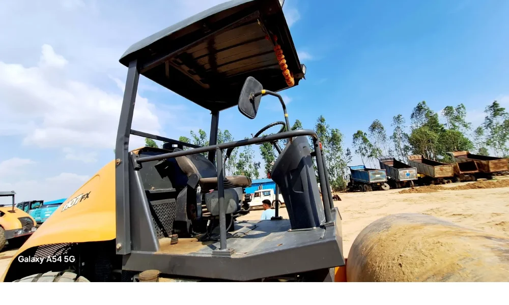 Case Construction 1107FX Soil Compactor