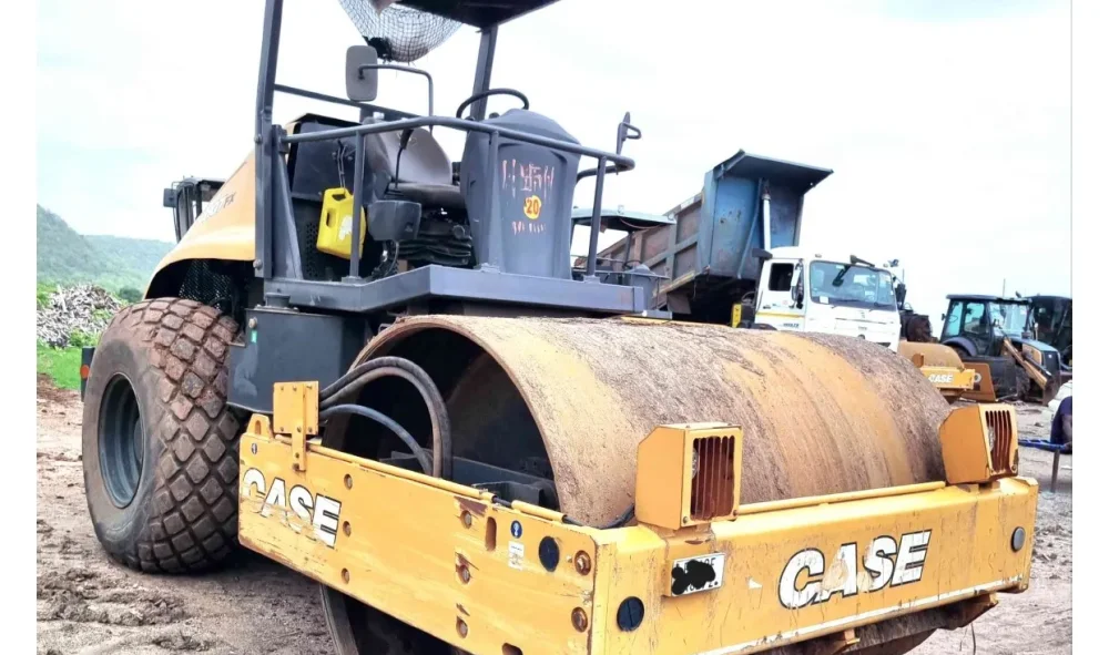 Case Construction 1107FX Soil Compactor