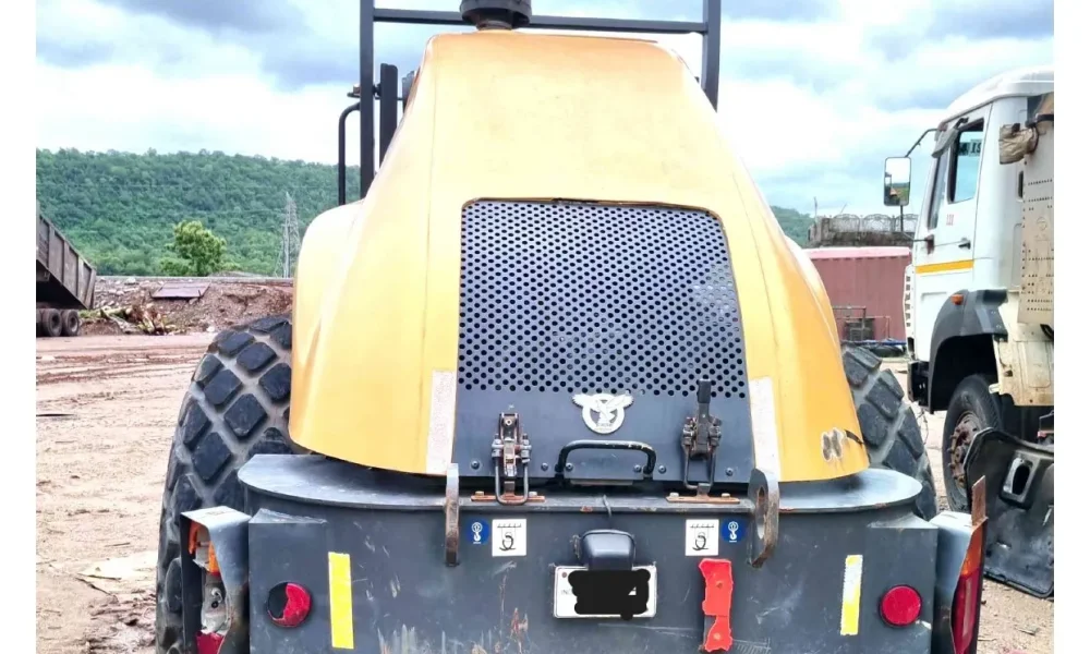 Case Construction 1107FX Soil Compactor