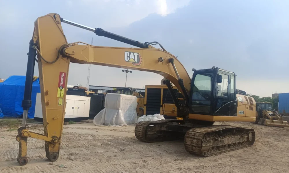 Caterpillar 323D3 Excavator