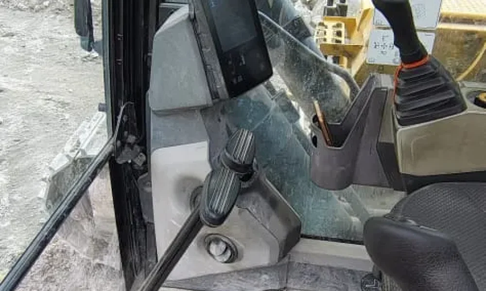 Caterpillar 350 Excavator