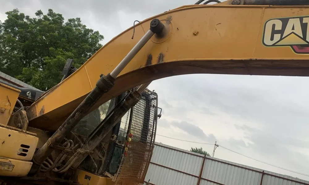Caterpillar 320D3 Excavator