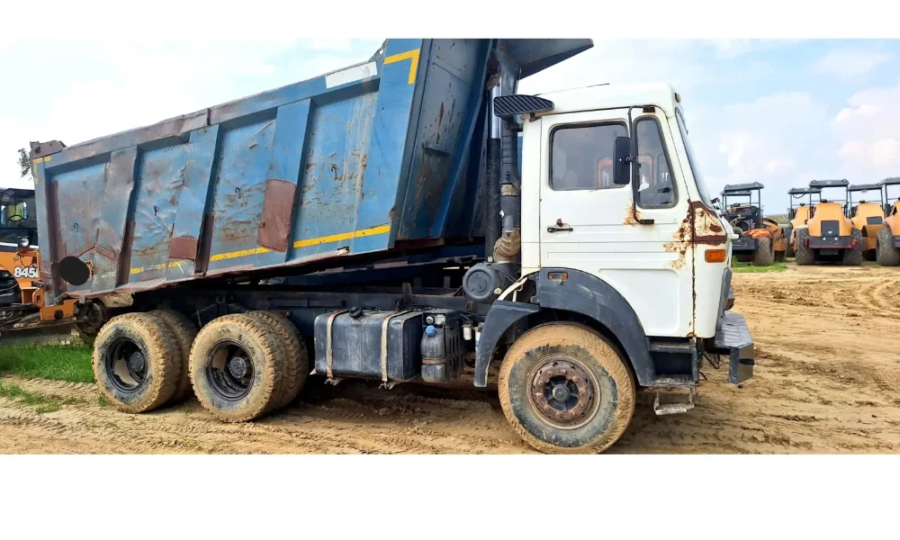 Tata LPK2518 Tipper