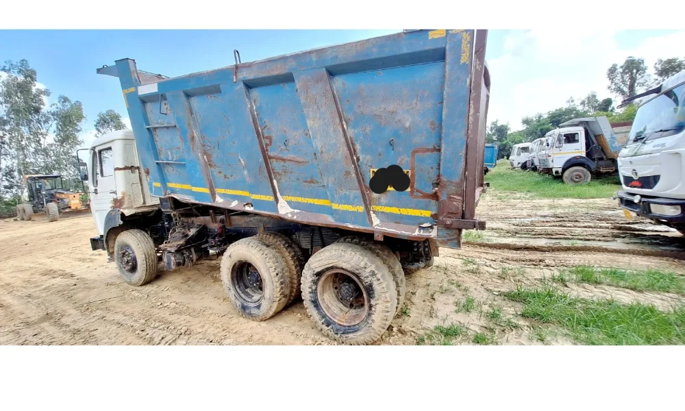 Tata LPK2518 Tipper