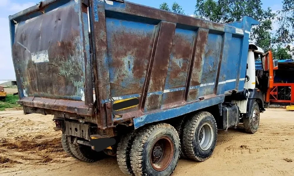 Tata LPK2518 Tipper