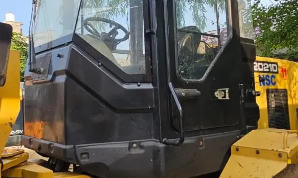 Caterpillar HM2021D Wheel Loader