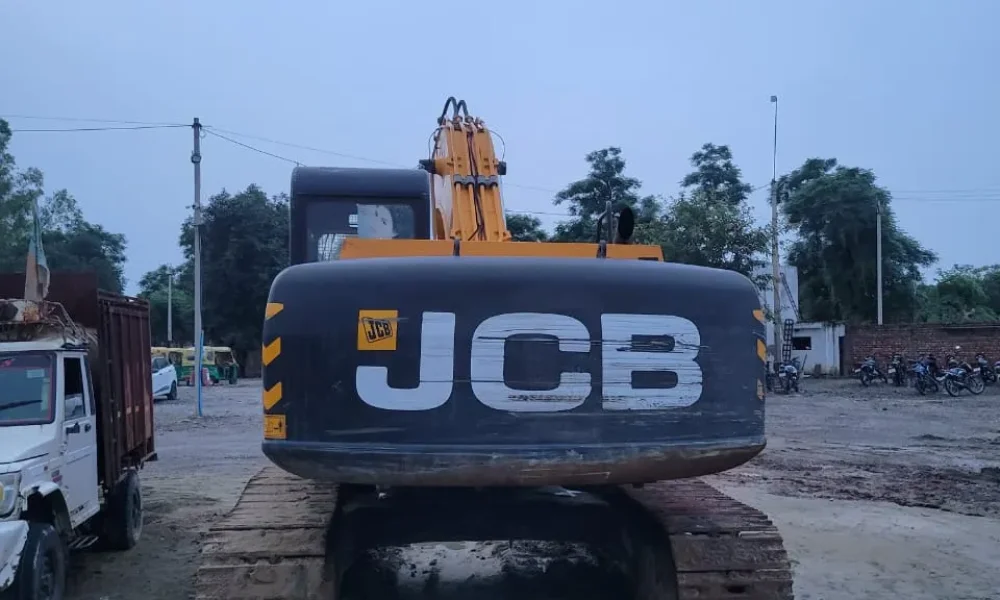 JCB JS215LC Excavator
