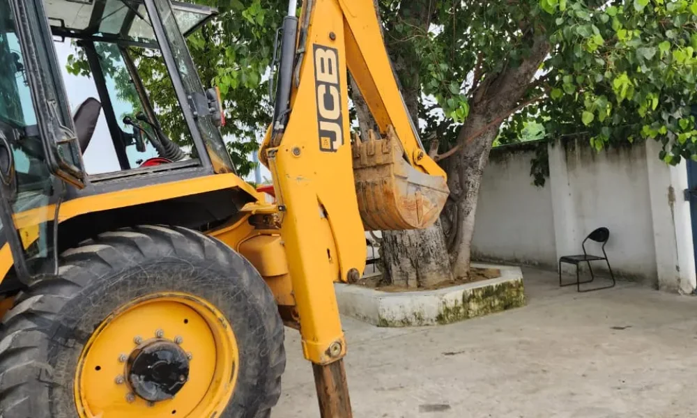 JCB 3DX 4WD Backhoe Loader