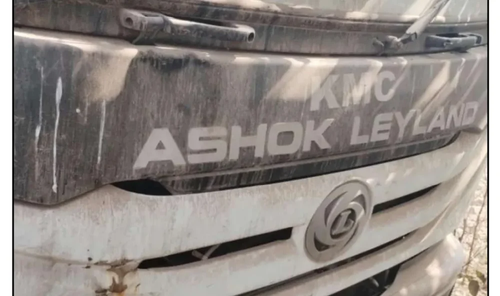 Ashok Leyland 2825 Tipper