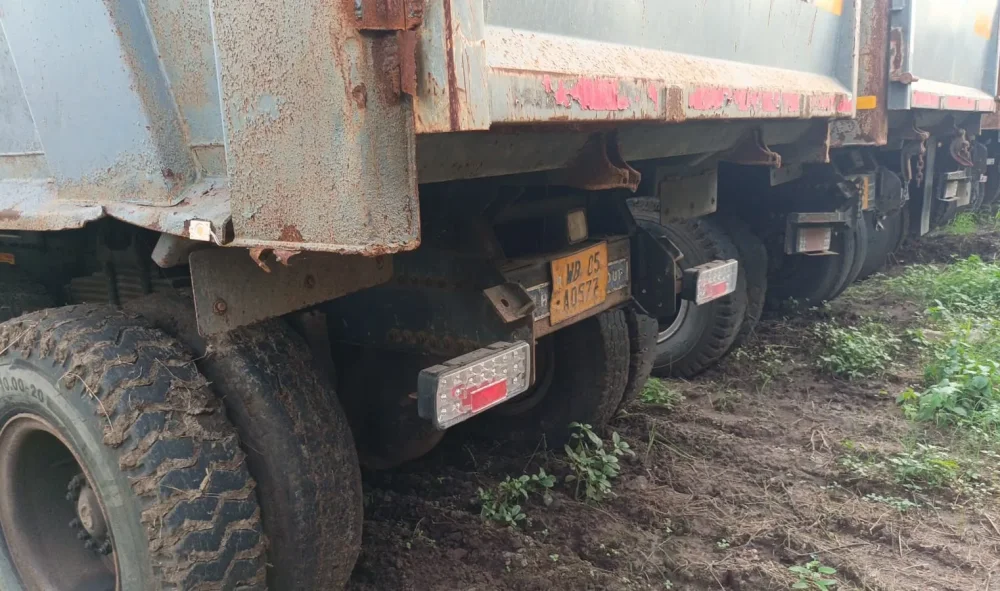 Ashok Leyland 2825 Tipper