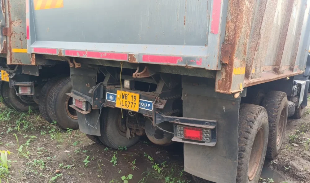 Ashok Leyland 2825 Tipper