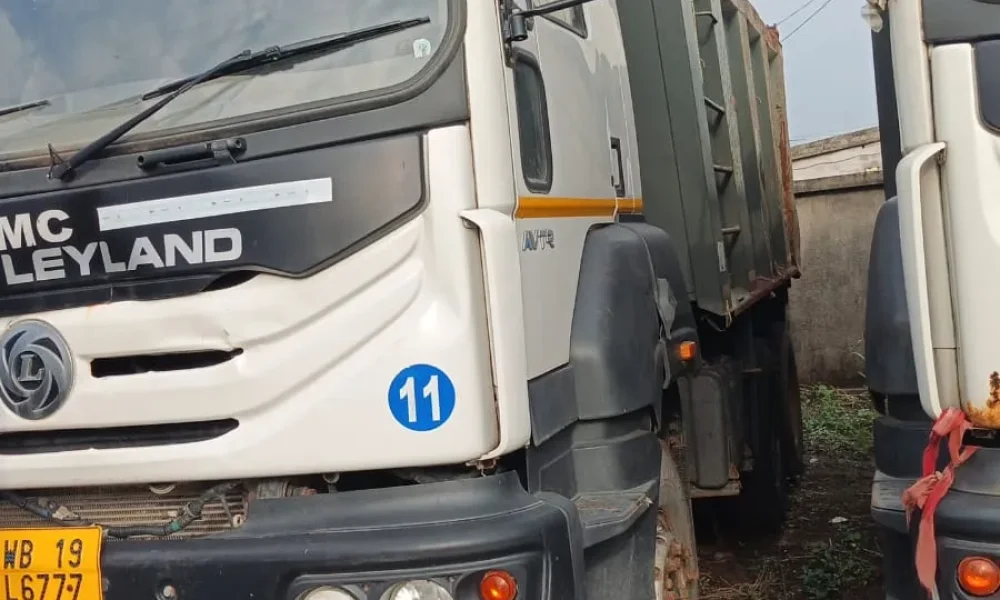 Ashok Leyland 2825 Tipper
